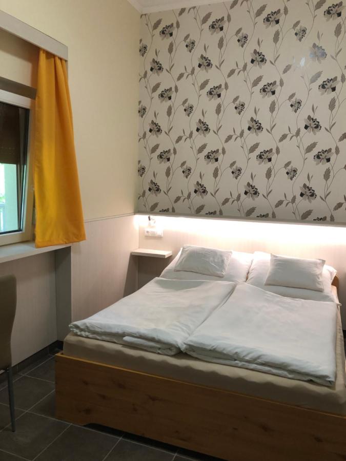 Szem-S Vendeghaz Otel Balatonszárszó Dış mekan fotoğraf