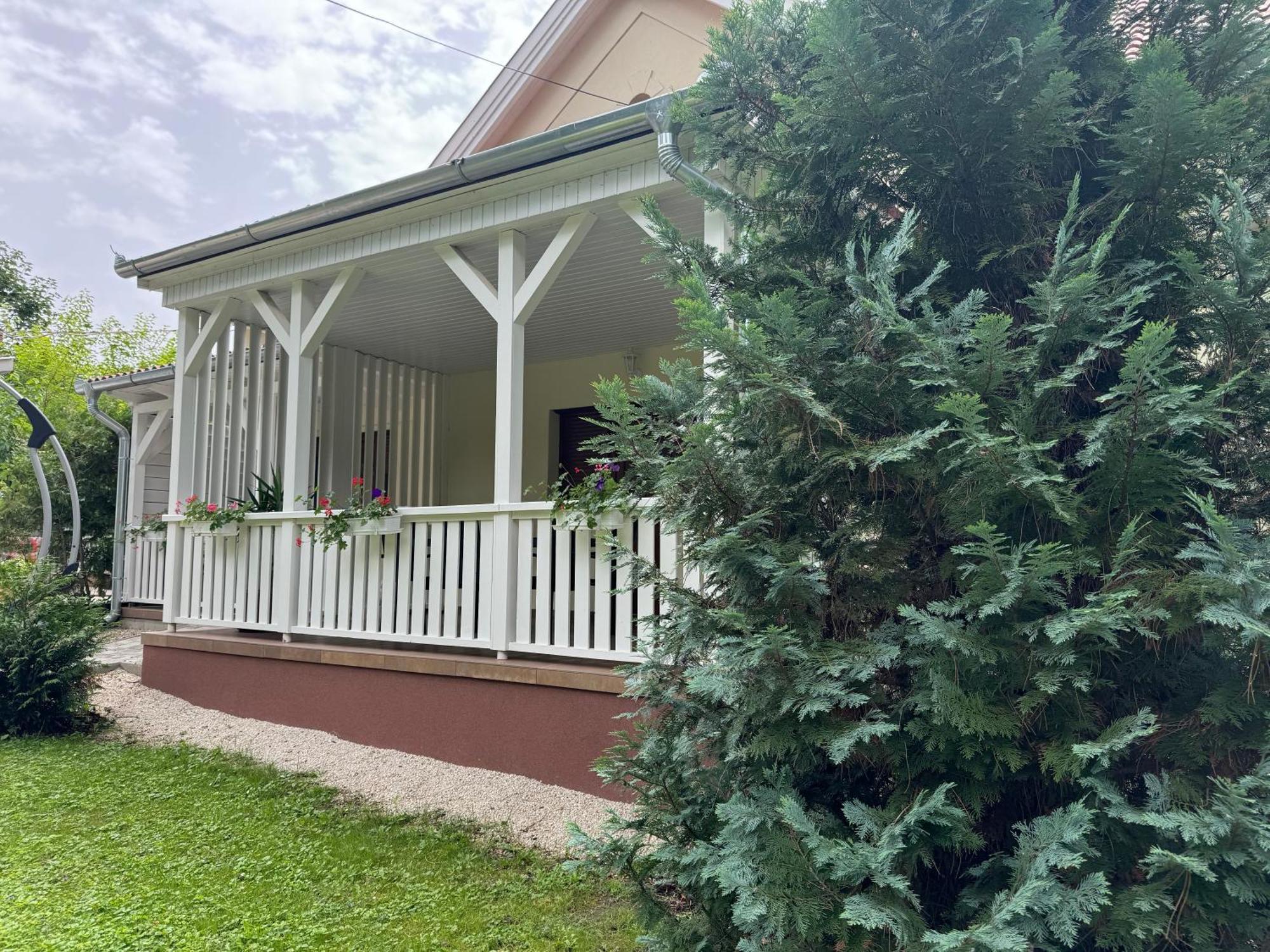 Szem-S Vendeghaz Otel Balatonszárszó Dış mekan fotoğraf