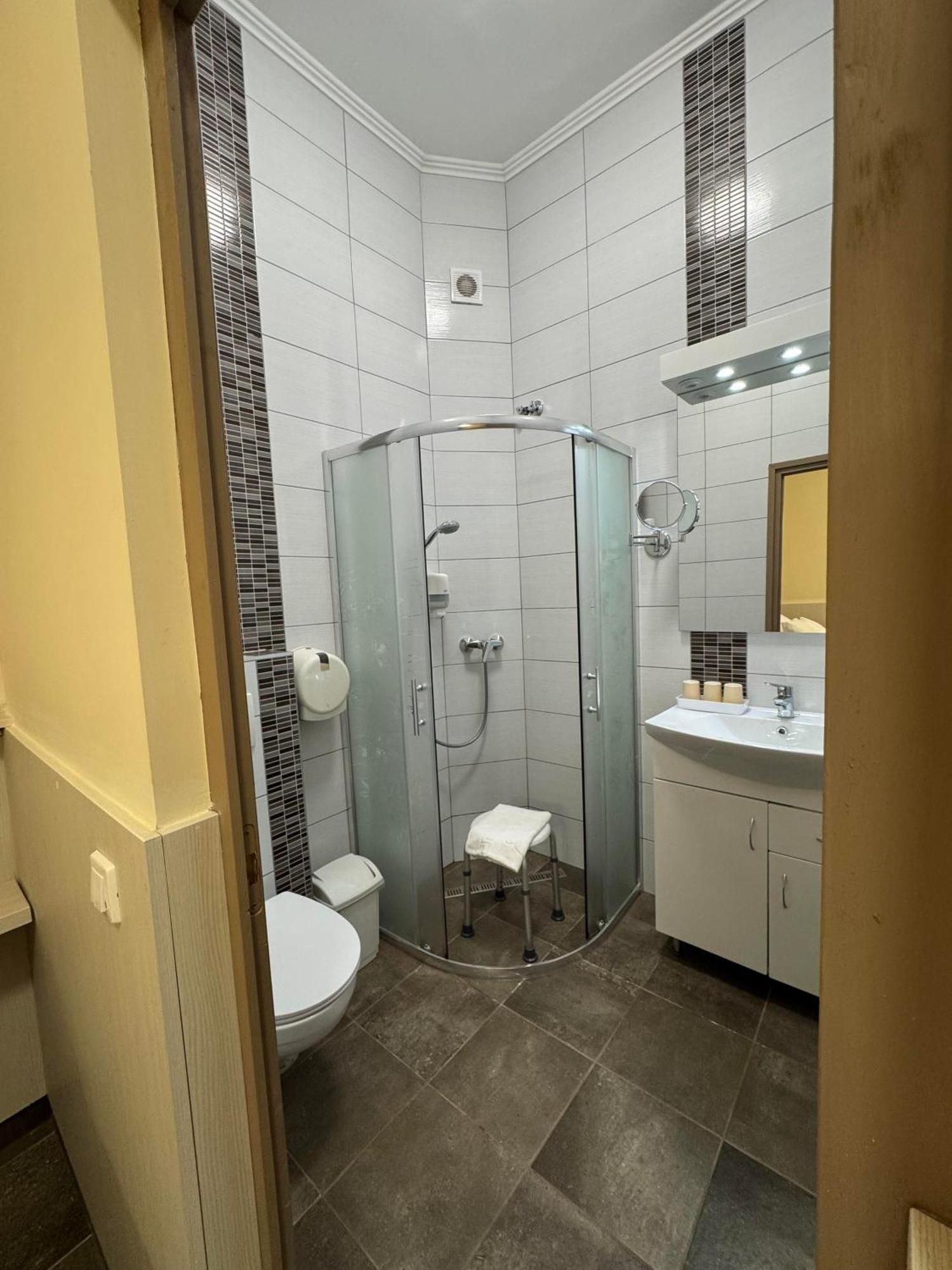 Szem-S Vendeghaz Otel Balatonszárszó Dış mekan fotoğraf